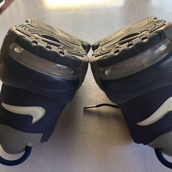 NIKE AIR More Uptempo Men’s Gray/ Navy Leather Upper Shoes 921948-003 Size 8.5US - Picture 6 of 8